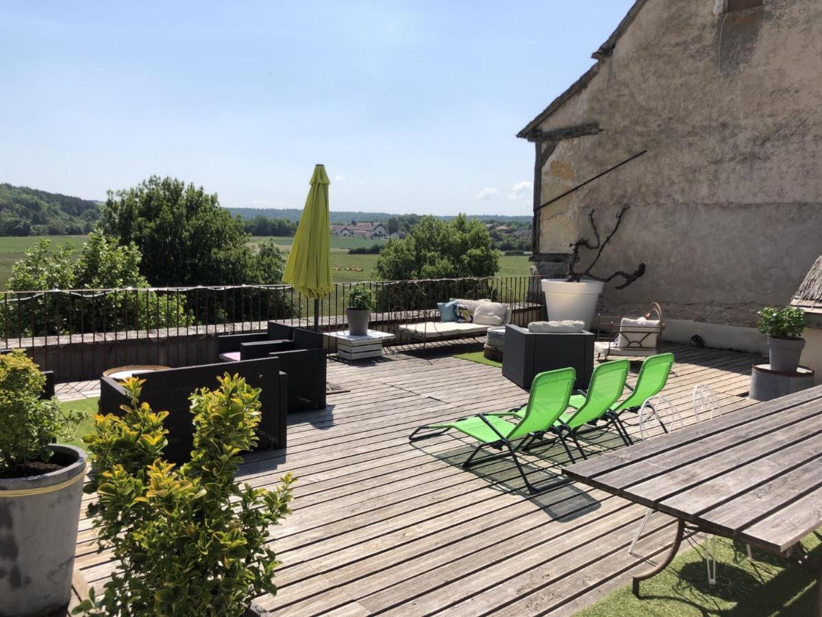 Cote-Serein La Privilege De La Tour Madame Noyers-sur-Serein Exterior foto